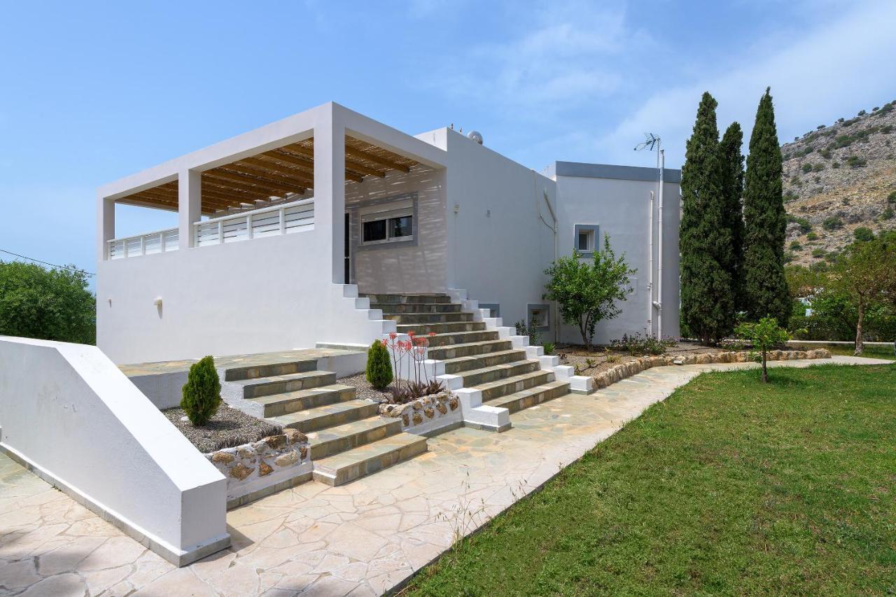 Villa Evelyn Pefki  Exterior photo